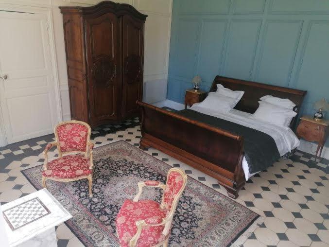 Chateau De Maucouvent Challuy Eksteriør billede